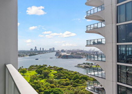 1040 Biscayne Boulevard - Photo 1