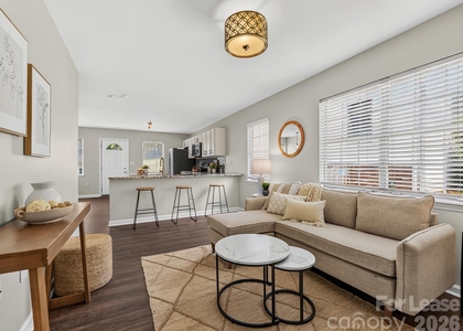1521 Sumter Avenue - Photo 1