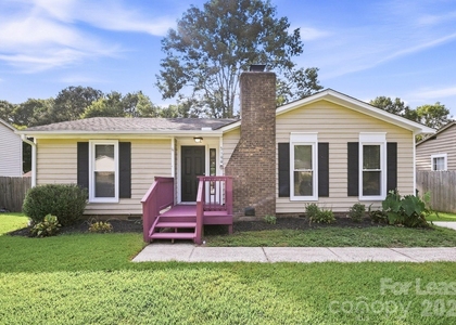 3100 Chenango Drive - Photo 1