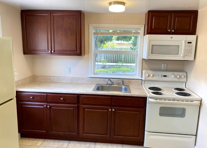 4821 Vermont Avenue - Photo 1