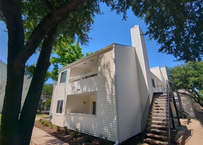 7431 Holly Hill Drive - Photo 1