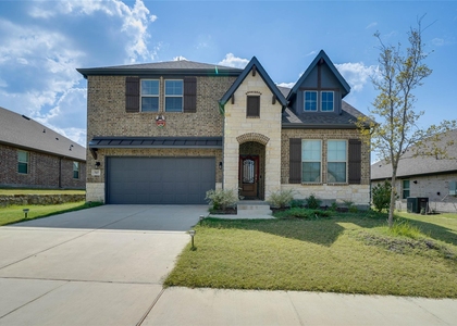 707 Gatecrest Drive - Photo 1