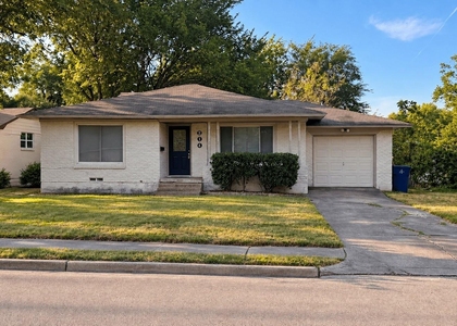 214 E Carolyn Drive - Photo 1