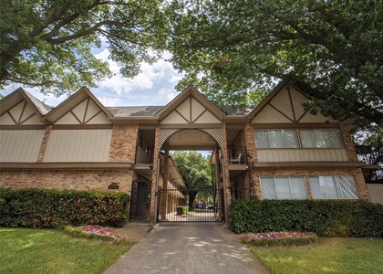 5730 Martel Avenue - Photo 1