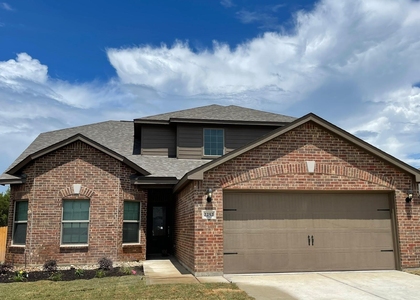 2252 Cashmere Way - Photo 1