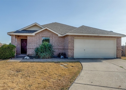 409 Bonnie Court - Photo 1