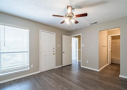 808 Treadwell Court - Photo 1