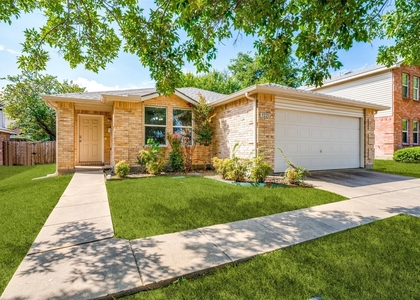 5221 Mountain Pointe Drive - Photo 1