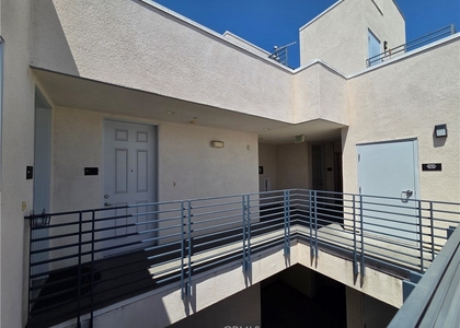 1836 Sichel Street - Photo 1