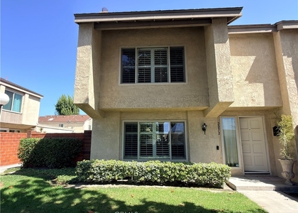2072 S West - Photo 1