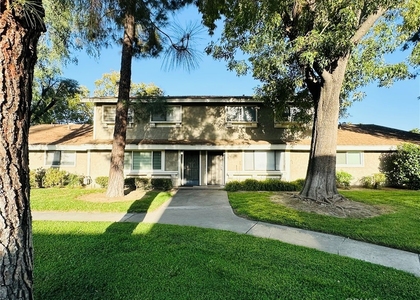 2061 W Redlands Boulevard - Photo 1