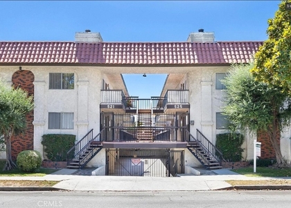 521 Concord Street - Photo 1