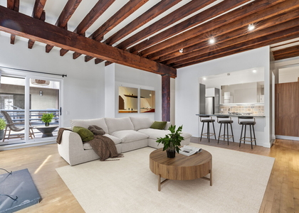 35 Bethune Street - Photo 1