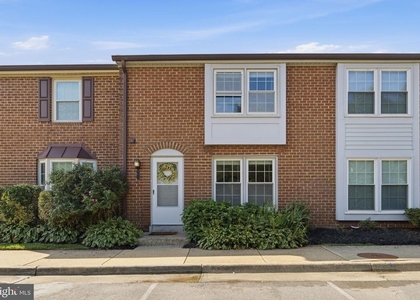 5603 Independence Circle - Photo 1