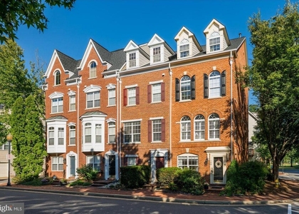 166 Comay Terrace - Photo 1