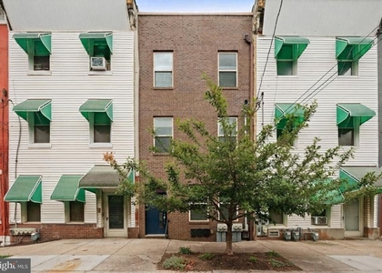 1607 Brown Street - Photo 1