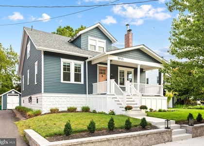15 W Summit Avenue - Photo 1