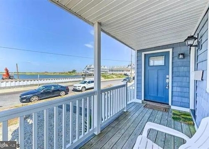 1106 E Evans Boulevard - Photo 1