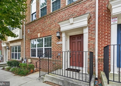 4713 Cherokee Street - Photo 1