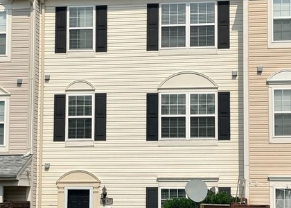 4967 Clarendon Terrace - Photo 1