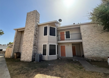 8913 Schick Rd - Photo 1