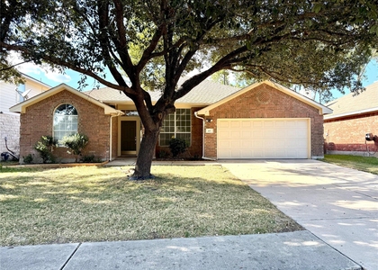 107 Desert Highlands Trl - Photo 1