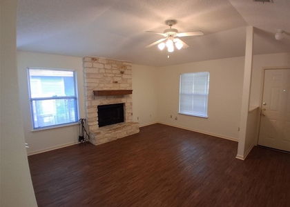 6807 Colony Loop Dr - Photo 1