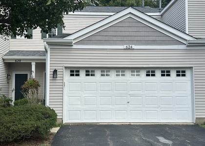 624 Blackstone Court - Photo 1