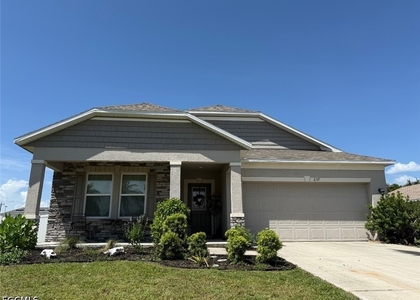 237 Sw 31st Terrace - Photo 1