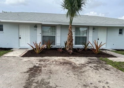 691 110th Avenue N - Photo 1