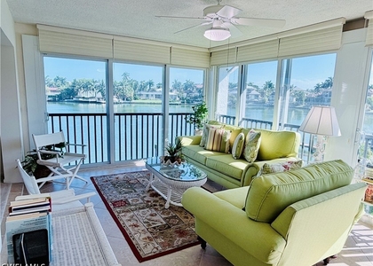 333 Harbour Drive - Photo 1