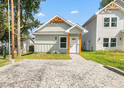 16740 E Ivanhoe - Photo 1