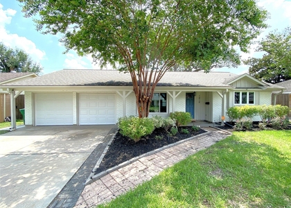 1818 Mill Creek Drive - Photo 1