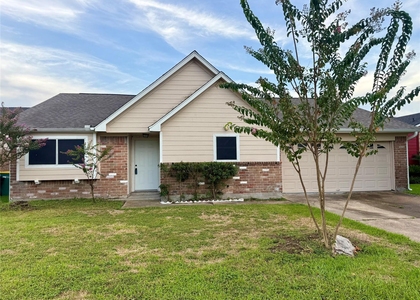 12546 Chalmette Street - Photo 1