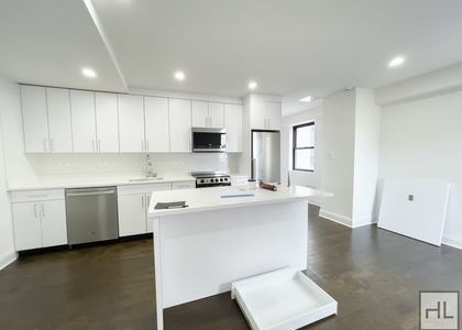 E 16 St - Photo 1