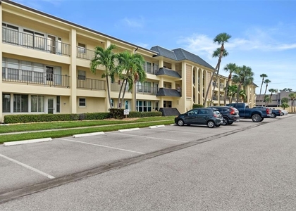 4700 Cove Circle - Photo 1