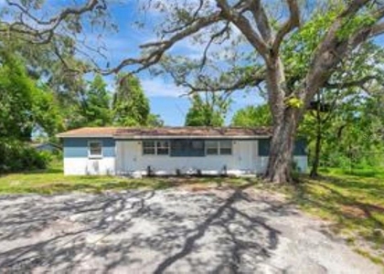 10315 N 9th Street - Photo 1