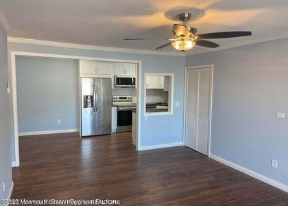 330 Shore Drive - Photo 1