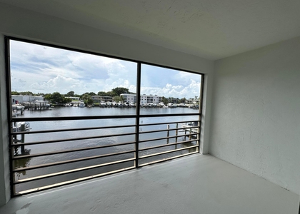 309 Lake Circle - Photo 1