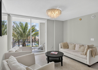 550 Okeechobee Boulevard - Photo 1