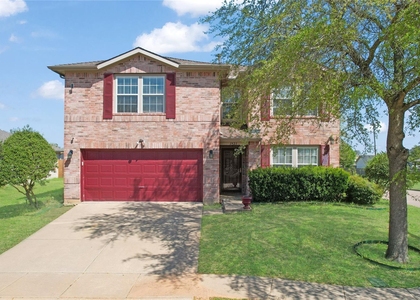 1921 Southridge Lane - Photo 1