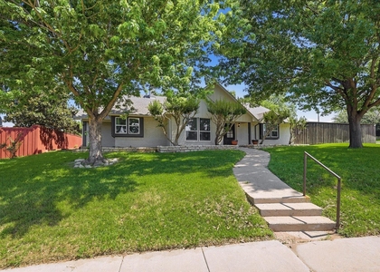 2625 Ramblewood Drive - Photo 1