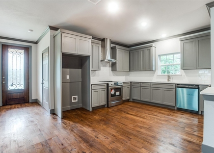 3601 Henry Street - Photo 1