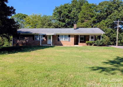 542 Elmwood Road - Photo 1