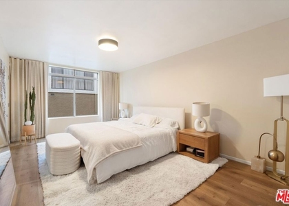 7270 Hillside Avenue - Photo 1