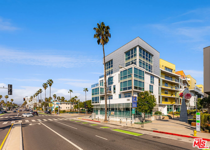 1705 Ocean Avenue - Photo 1
