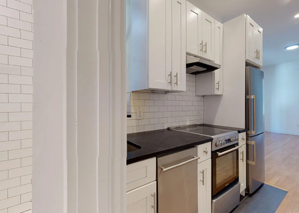 West 50th Street - Photo 1