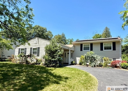 44 Drake Road - Photo 1