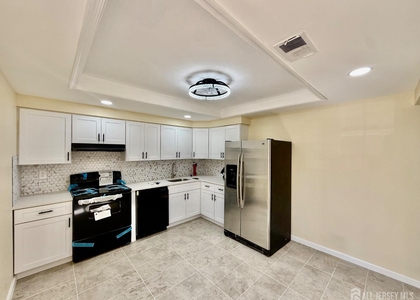 1502 Bromley Estates - Photo 1