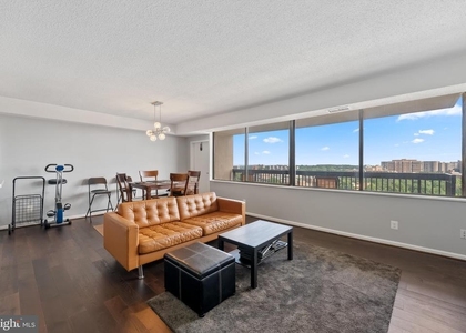 3713 S George Mason Drive - Photo 1